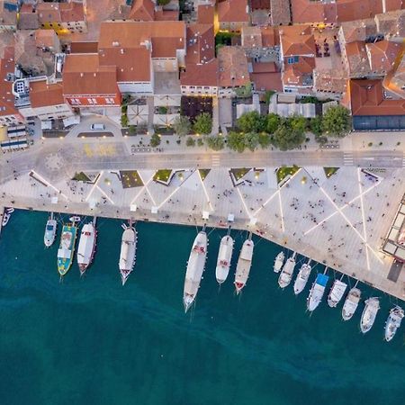 City Square Apartment Poreč Buitenkant foto