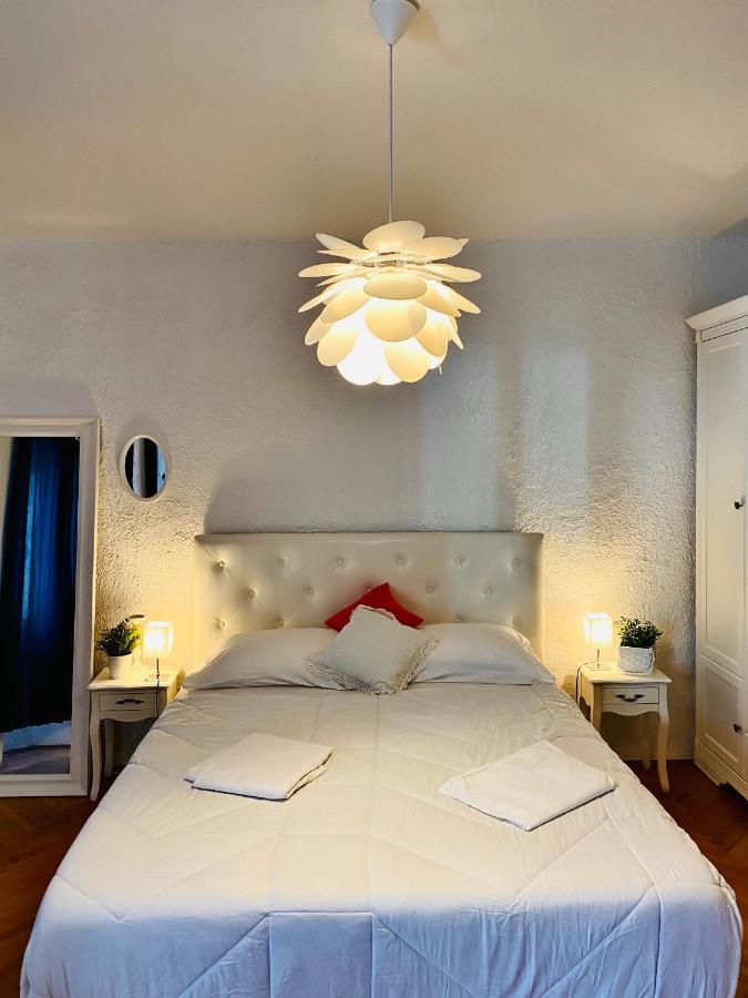 City Square Apartment Poreč Buitenkant foto
