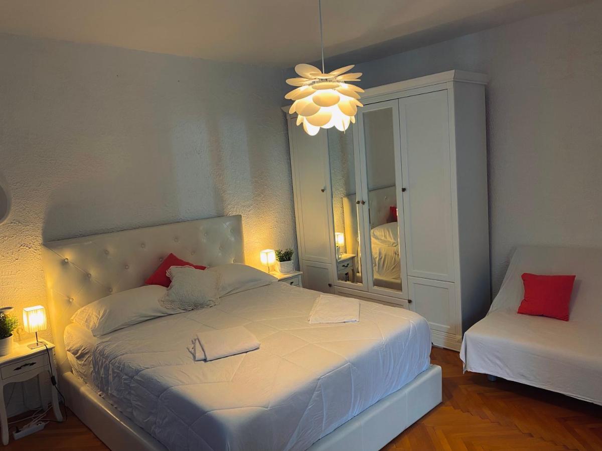 City Square Apartment Poreč Buitenkant foto
